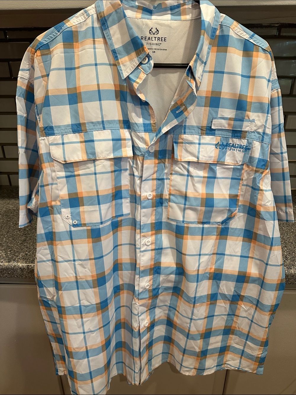 Realtree Short-Sleeve Plaid Button-Up Shirt - Light Blue & Tan